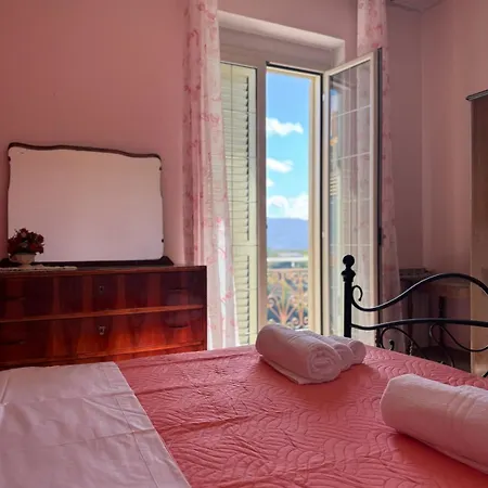 Mare E Monti A 5 Minuti Dal Mare Отель типа 